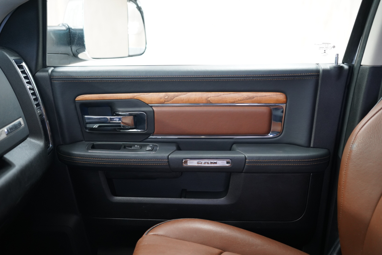 RAM 2500 4WD Crew Cab 149" Laramie Longhorn 2013