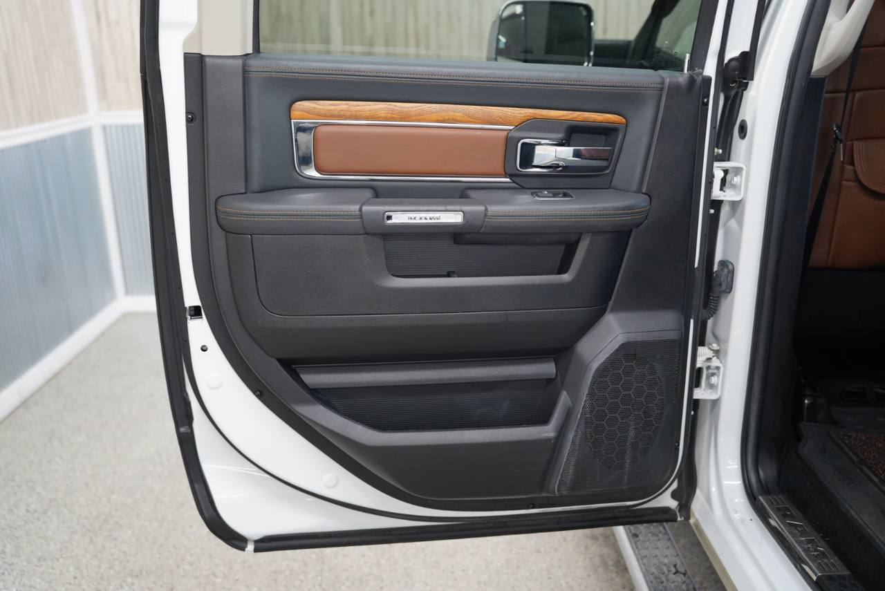 RAM 2500 4WD Crew Cab 149" Laramie Longhorn 2013