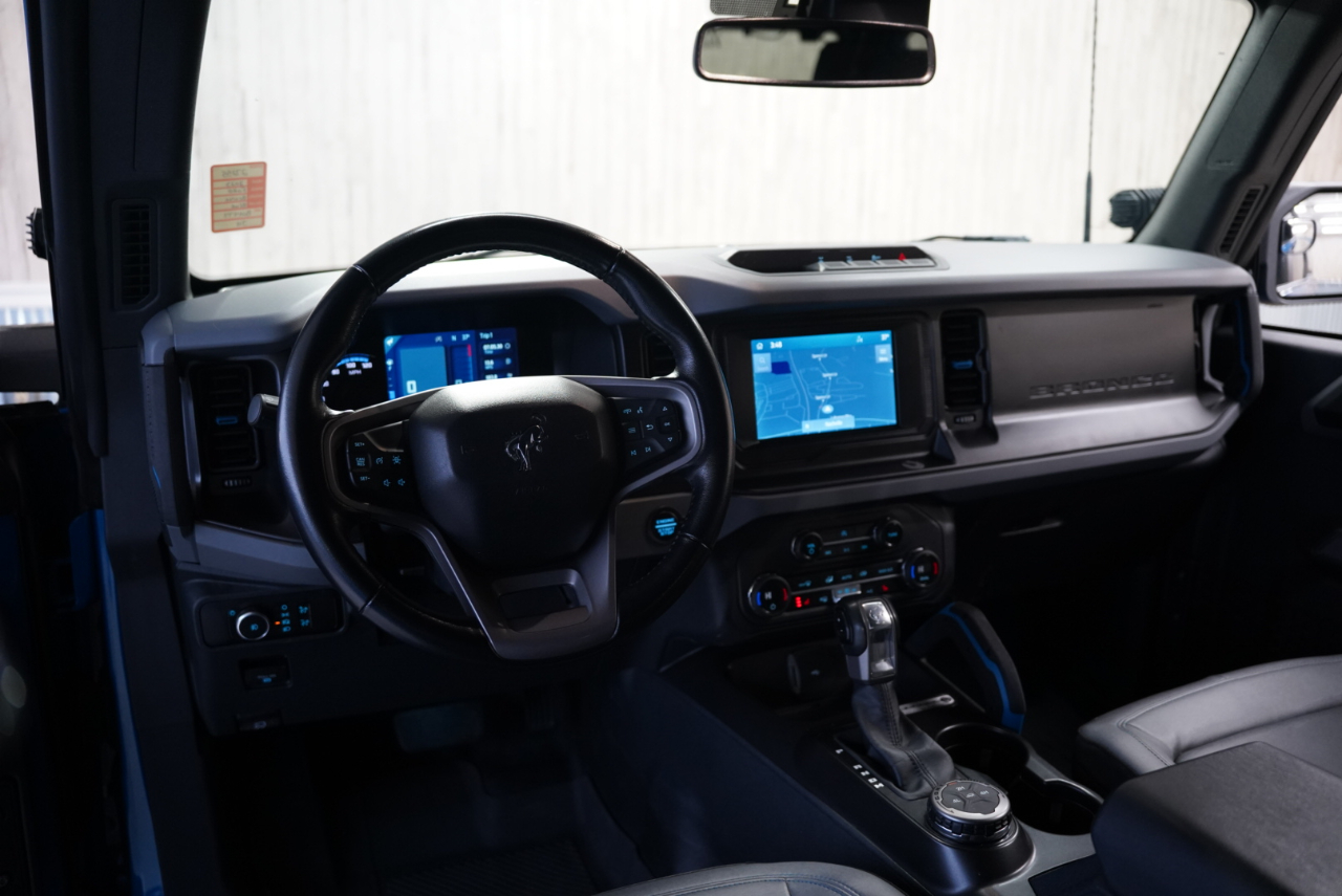 Ford Bronco Base 4 Door 4x4 2023