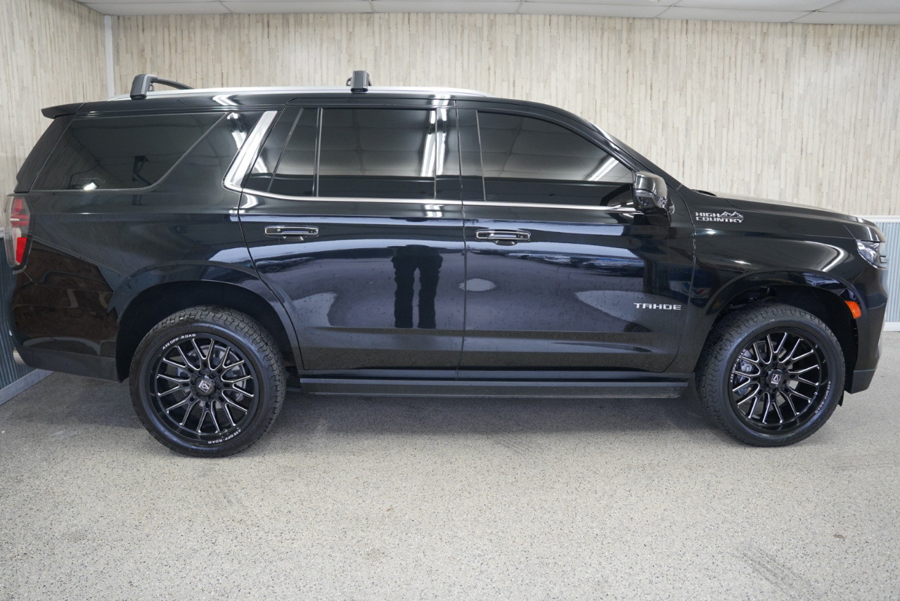 Chevrolet Tahoe 4WD 4dr High Country 2021