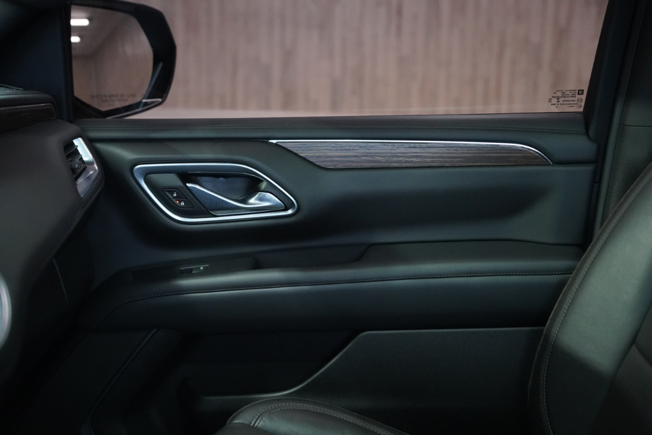 Chevrolet Tahoe 4WD 4dr High Country 2021