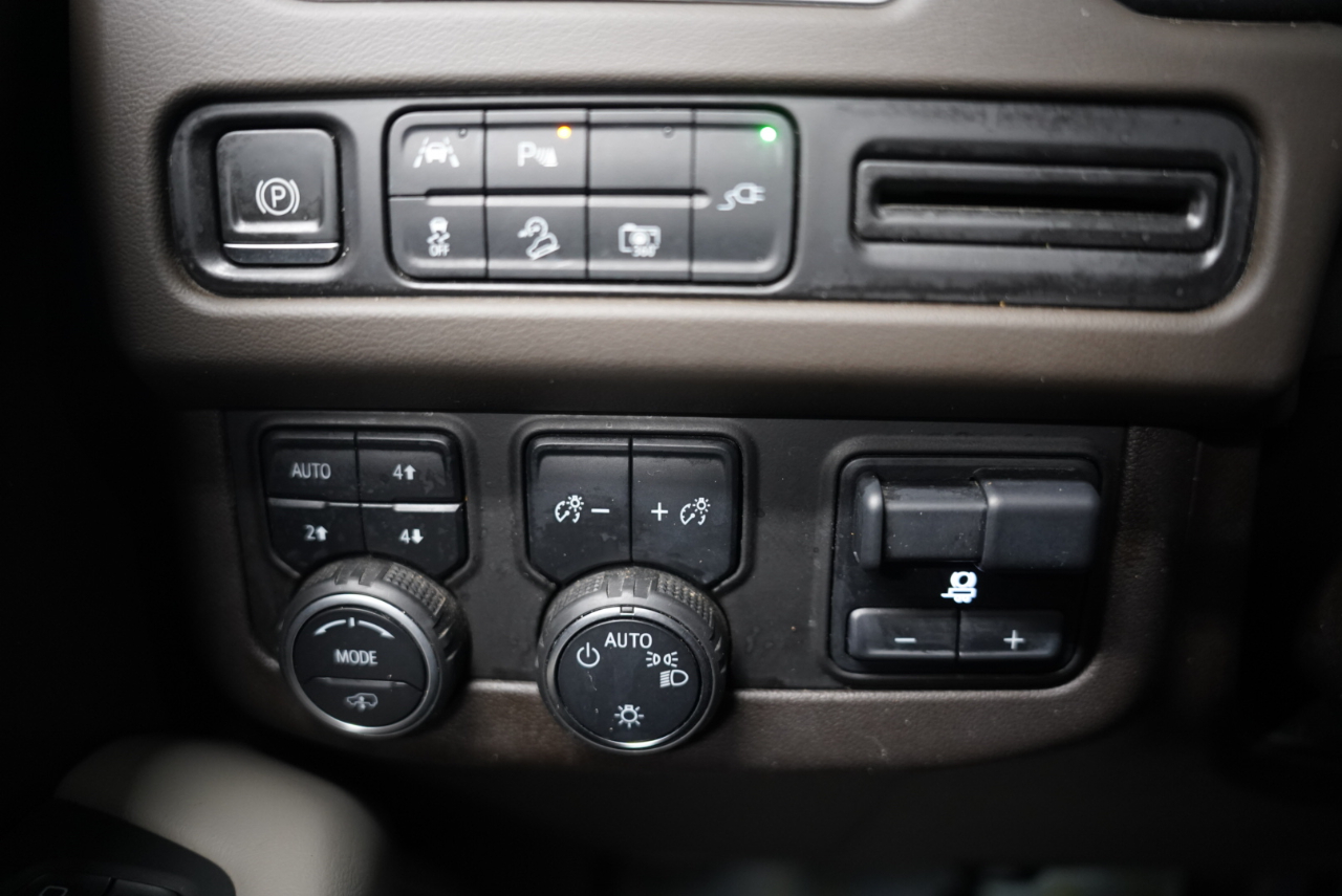 Chevrolet Suburban 4WD 4dr Z71 2022