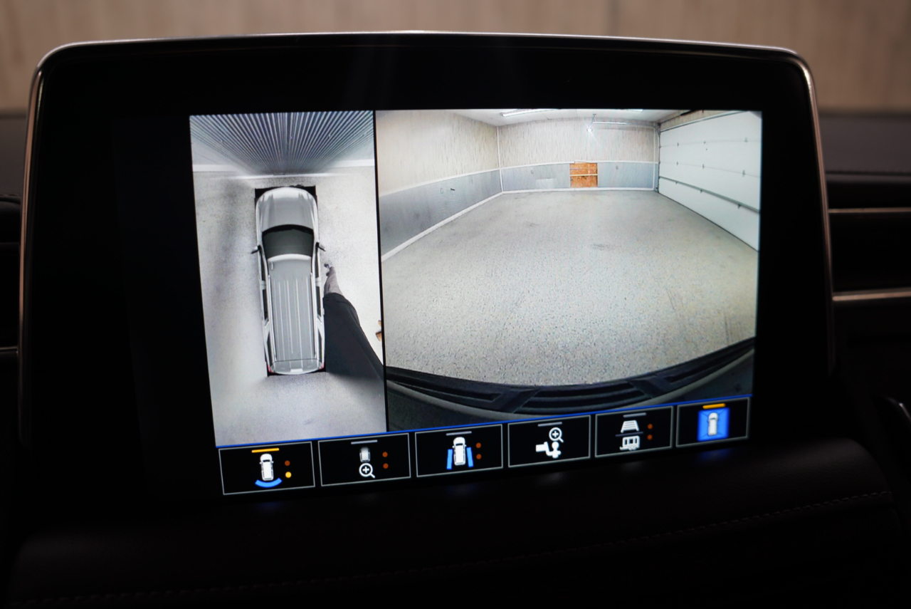 Chevrolet Suburban 4WD 4dr Z71 2022