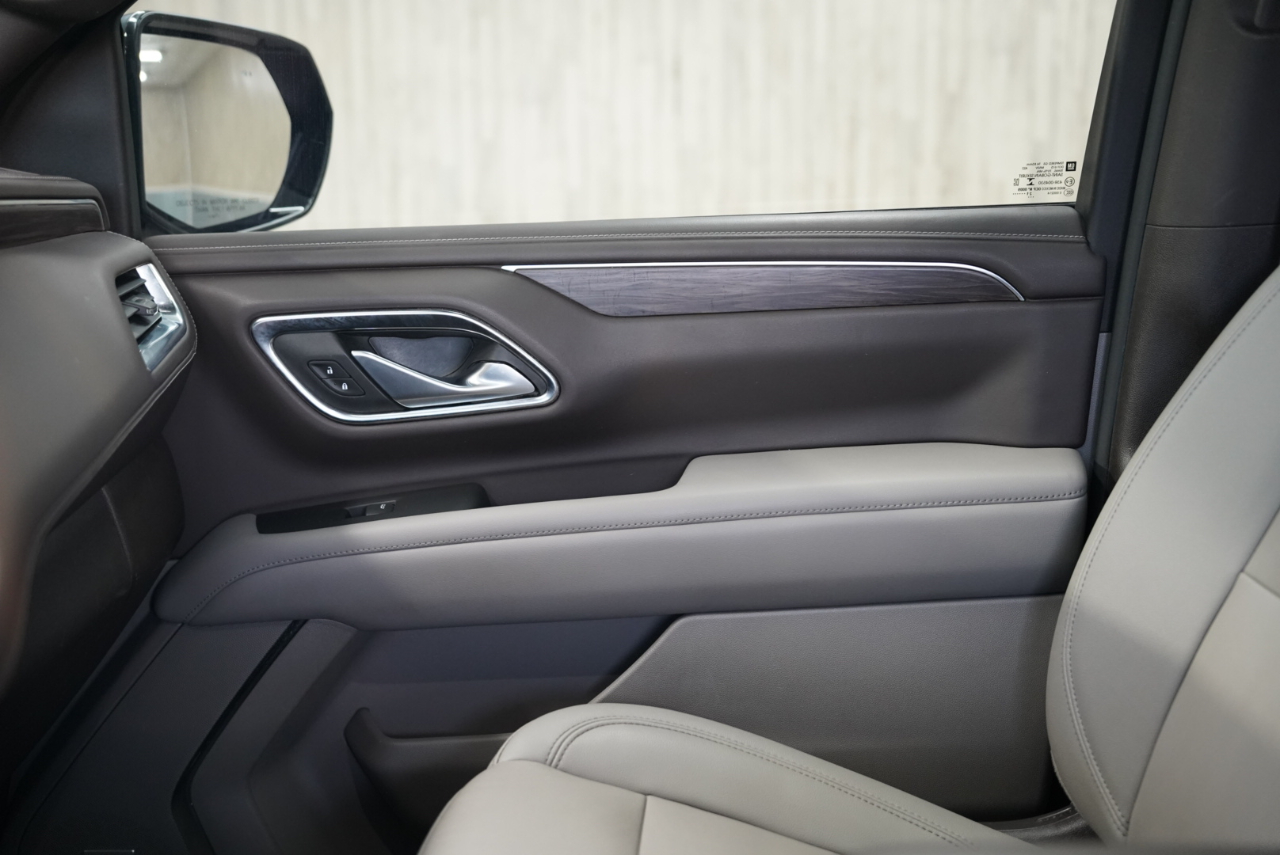 Chevrolet Suburban 4WD 4dr Z71 2022