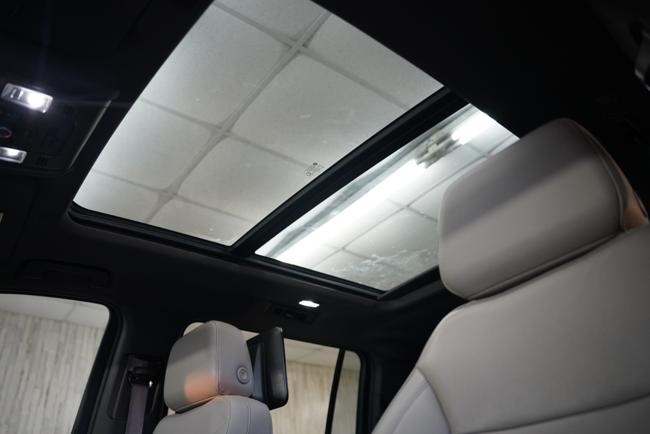 Chevrolet Suburban 4WD 4dr Z71 2022