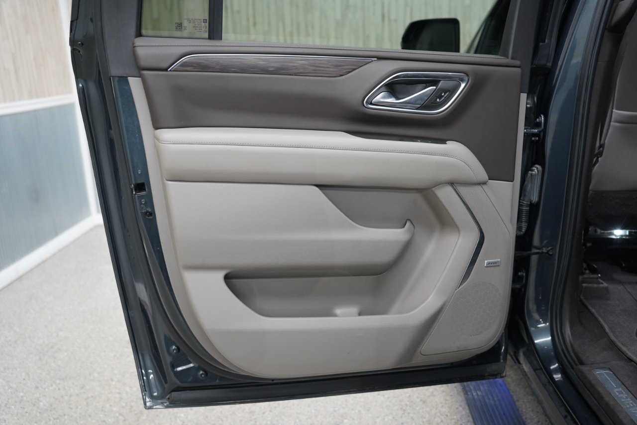 Chevrolet Suburban 4WD 4dr Z71 2022