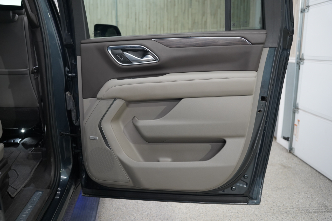 Chevrolet Suburban 4WD 4dr Z71 2022