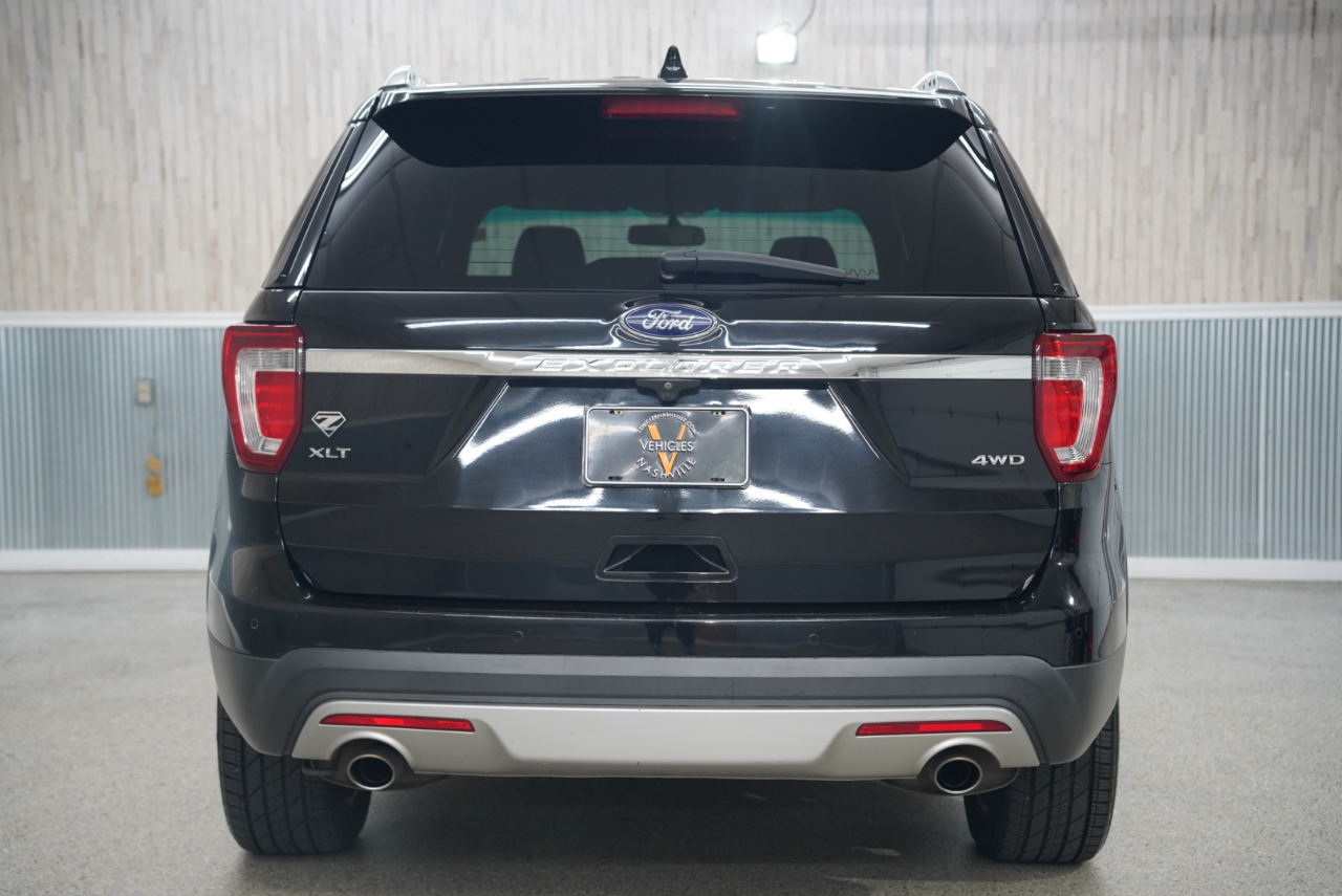 Ford Explorer XLT 4WD 2017