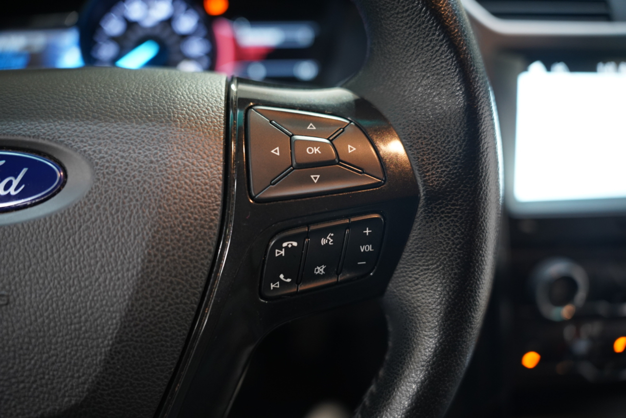 Ford Explorer XLT 4WD 2017