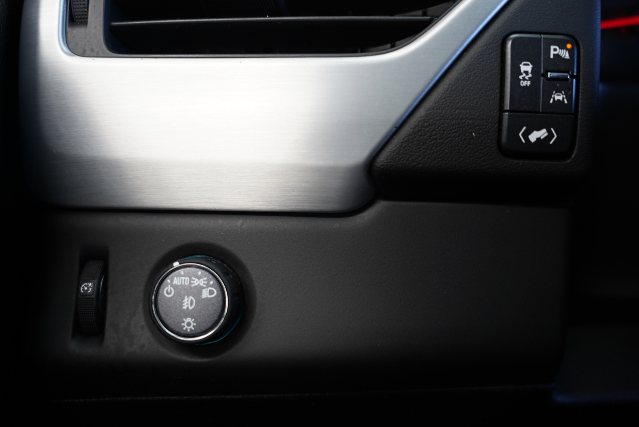 GMC Yukon XL 2WD 4dr SLT 2020