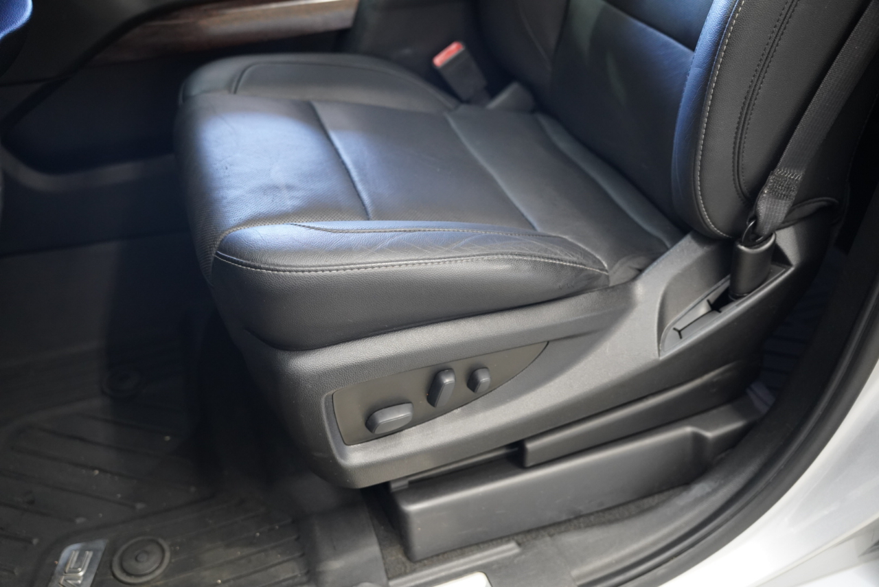 GMC Yukon XL 2WD 4dr SLT 2020