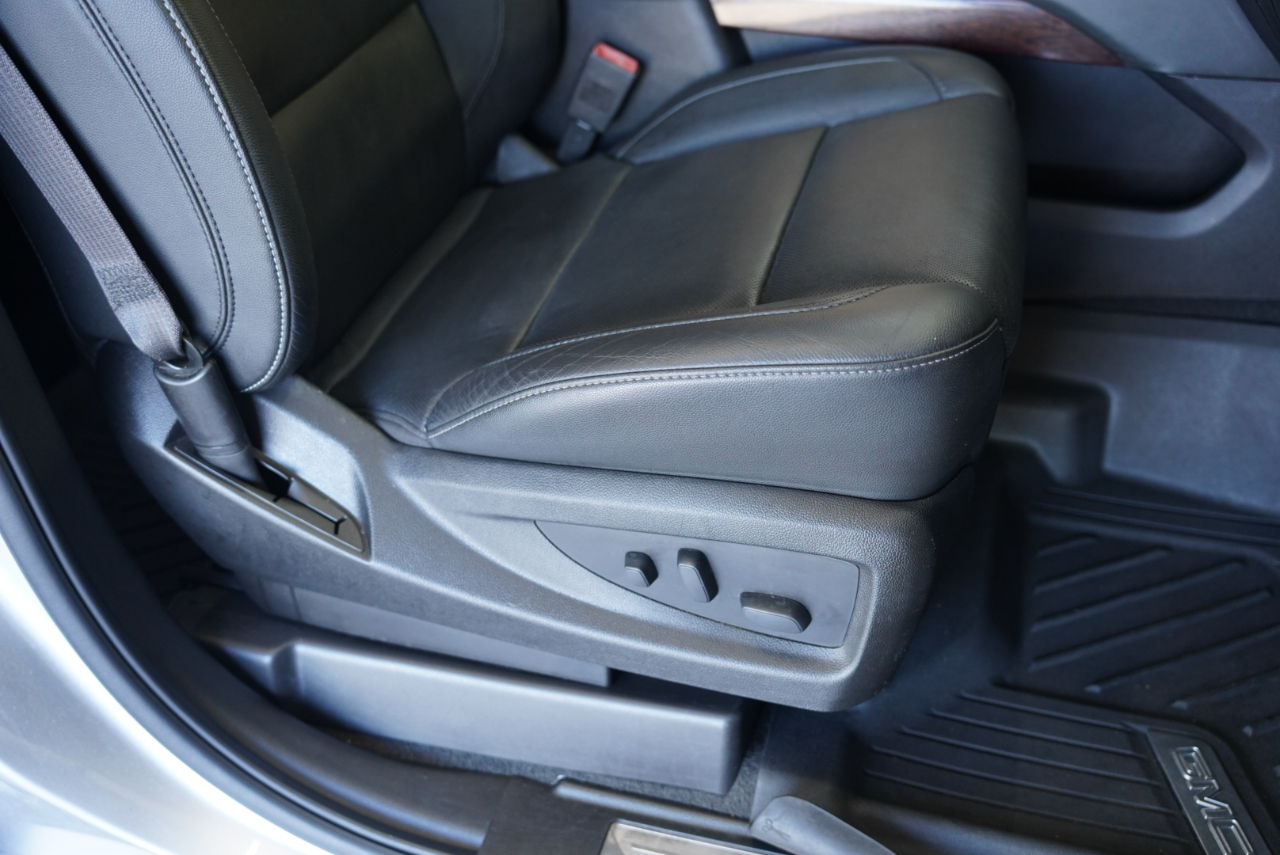 GMC Yukon XL 2WD 4dr SLT 2020