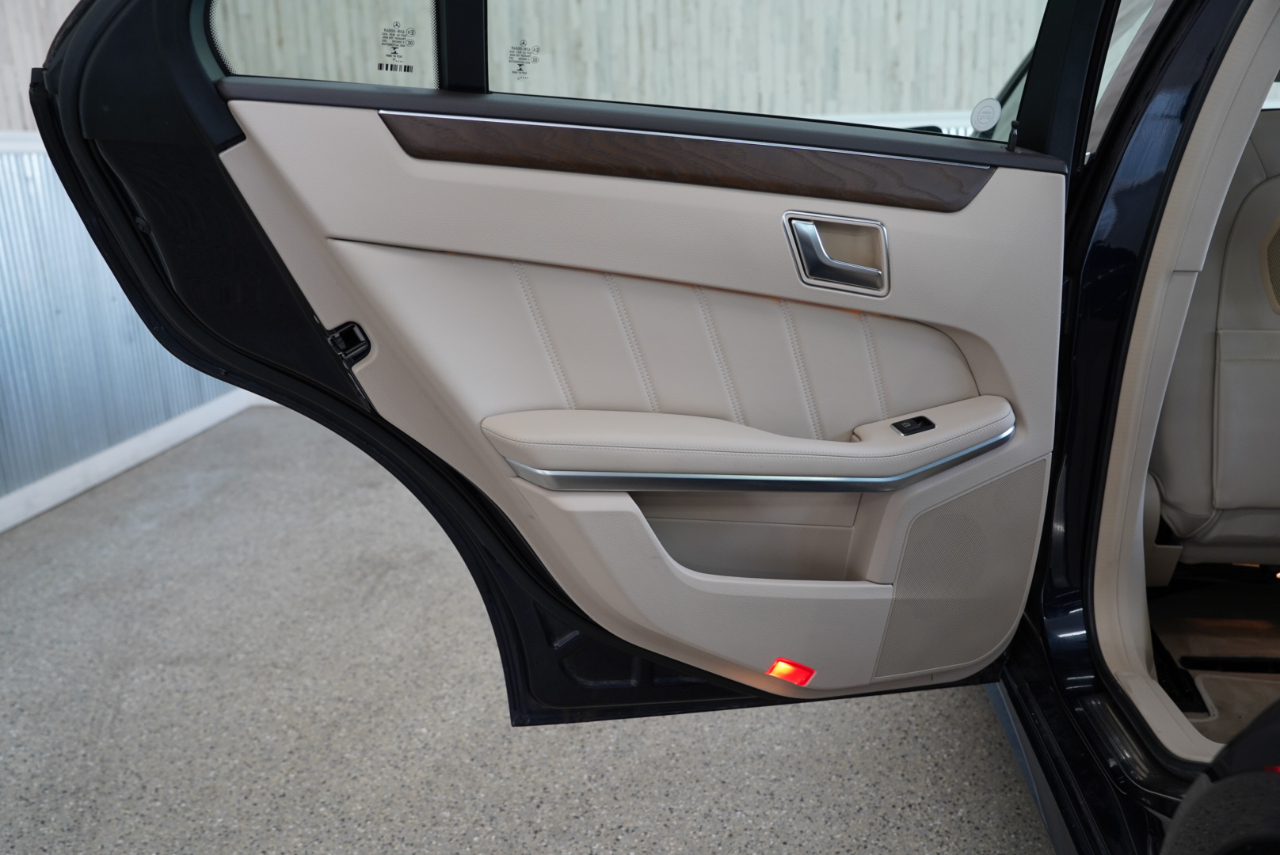 Mercedes-Benz E-Class 4dr Sdn E 350 Sport RWD 2016