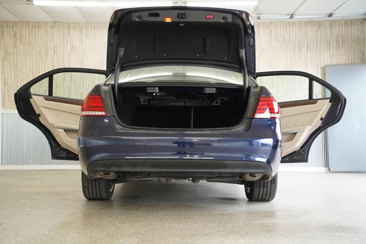 Mercedes-Benz E-Class 4dr Sdn E 350 Sport RWD 2016