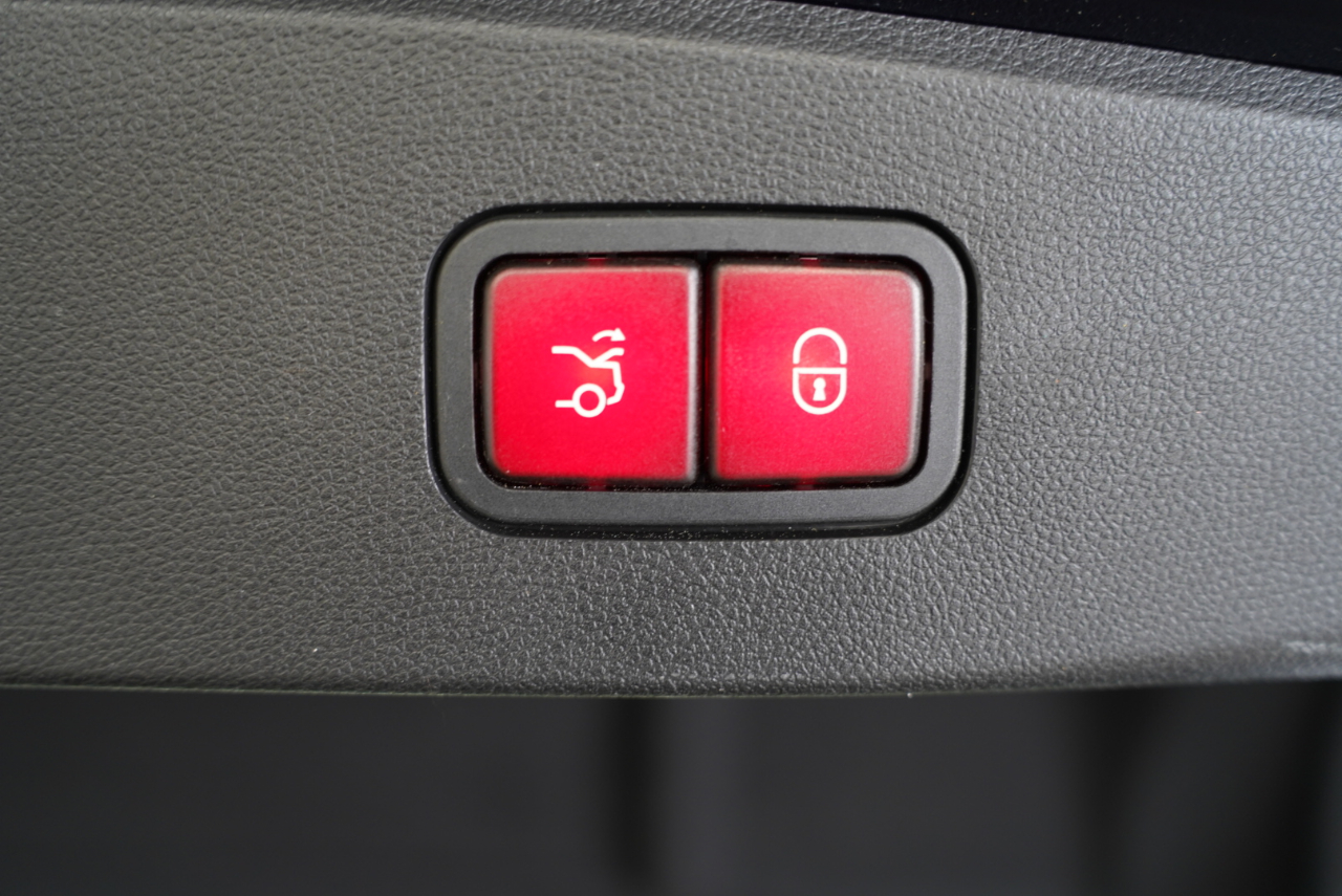 Mercedes-Benz E-Class 4dr Sdn E 350 Sport RWD 2016