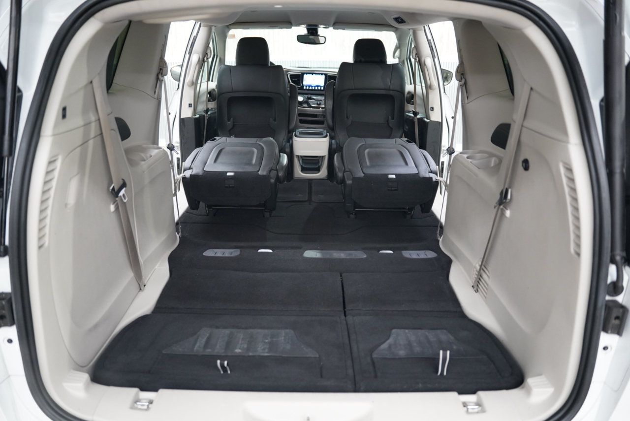 Chrysler Pacifica Touring-L FWD 2017