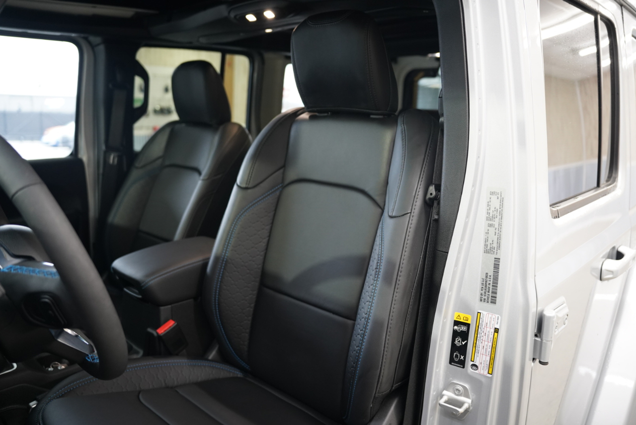 Jeep Wrangler 4xe High Altitude 4x4 2024