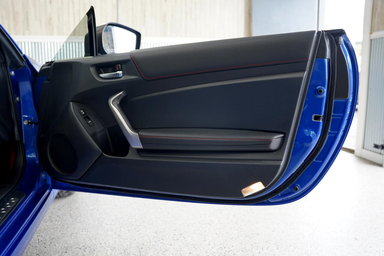 Subaru BRZ 2dr Cpe Man Limited 2015