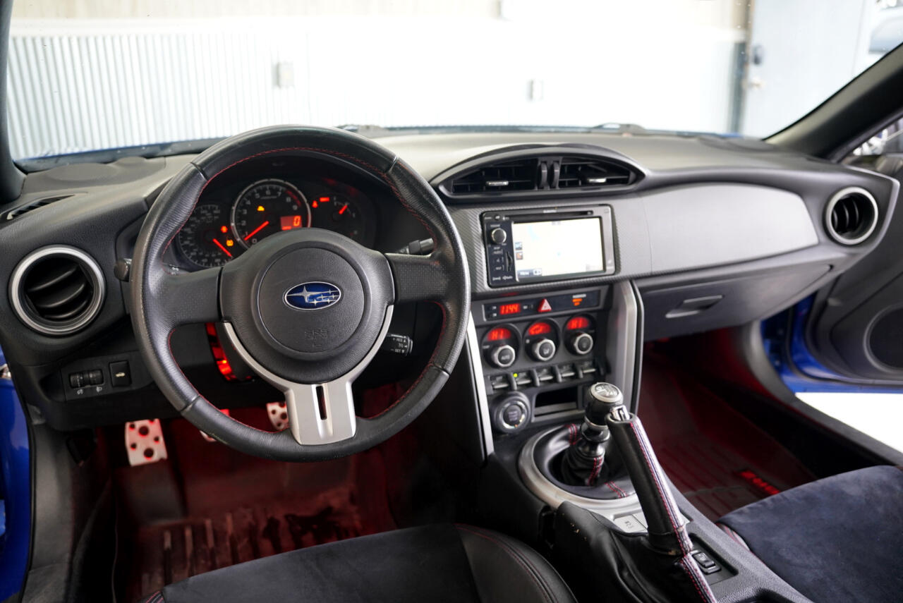 Subaru BRZ 2dr Cpe Man Limited 2015