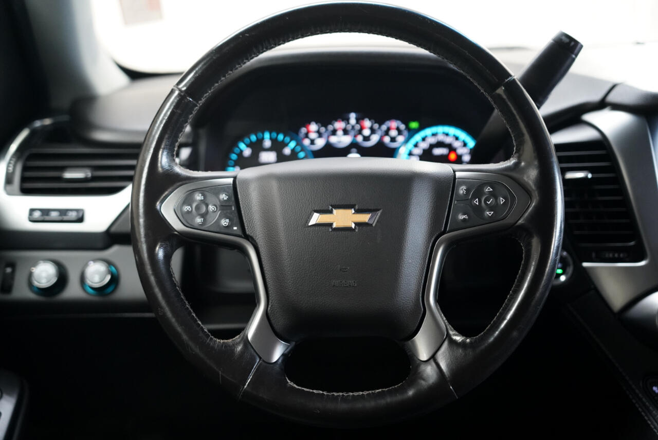 Chevrolet Suburban 4WD 4dr 1500 Premier 2018