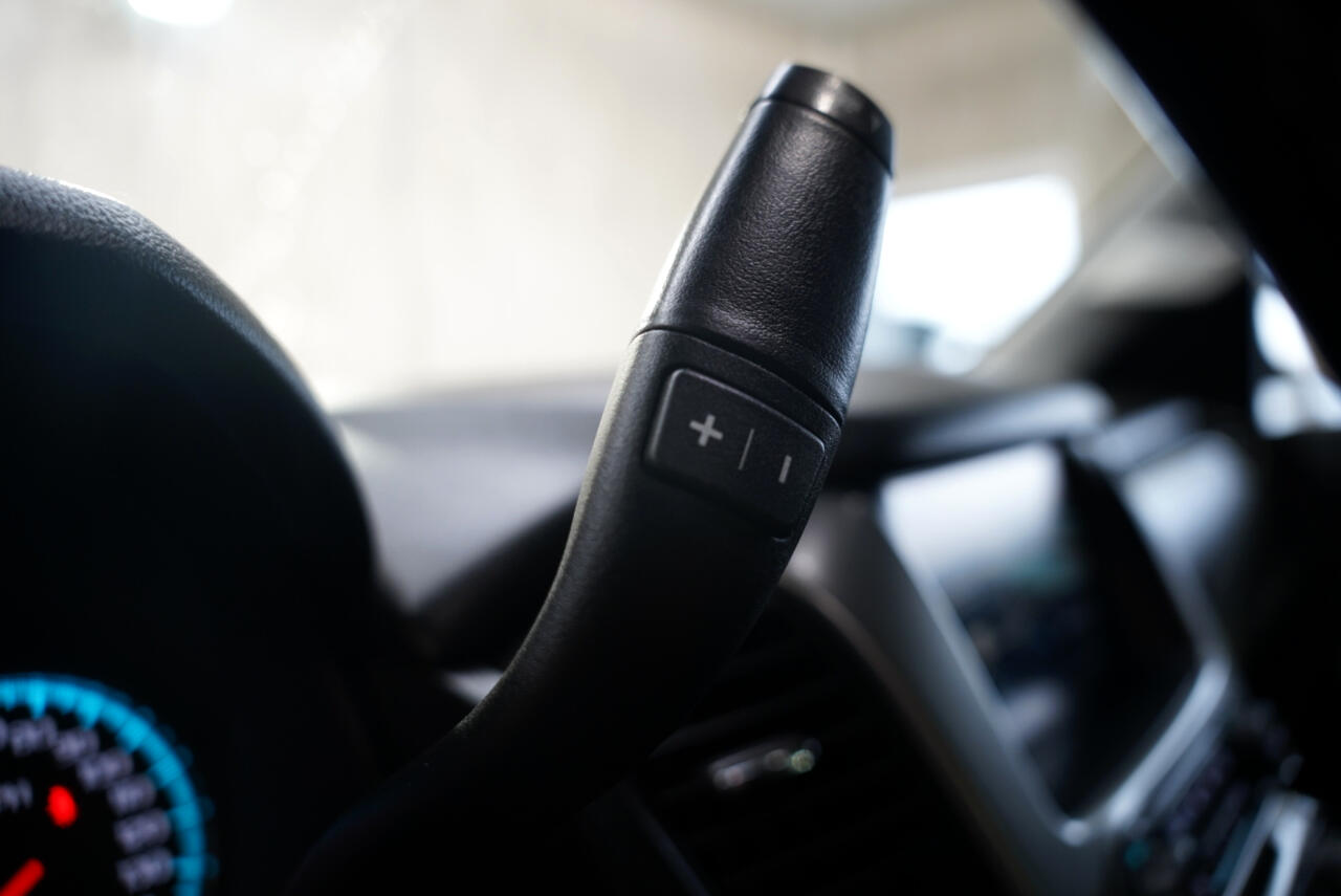 Chevrolet Suburban 4WD 4dr 1500 Premier 2018