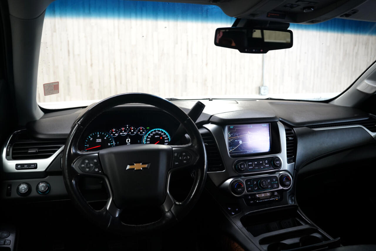 Chevrolet Suburban 4WD 4dr 1500 Premier 2018