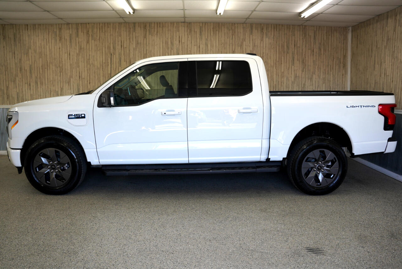 Ford F-150 Lightning Flash 4WD SuperCrew 5.5' Box 2025