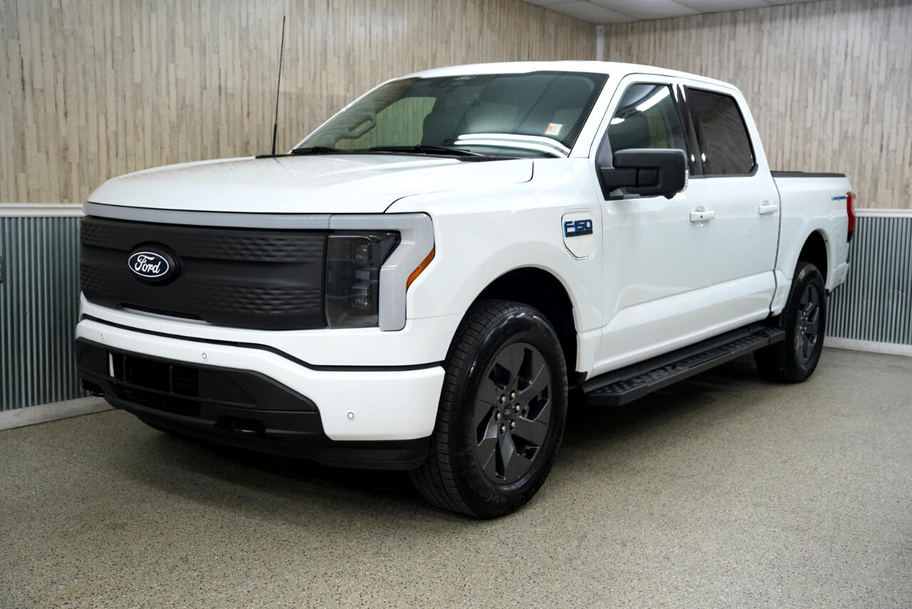 Ford F-150 Lightning Flash 4WD SuperCrew 5.5' Box 2025