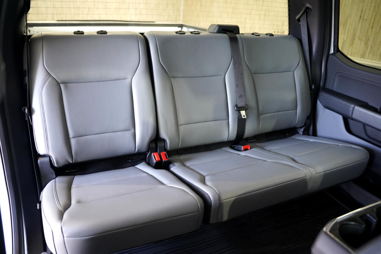 Ford F-150 Lightning Flash 4WD SuperCrew 5.5' Box 2025