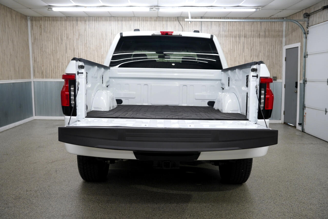 Ford F-150 Lightning Flash 4WD SuperCrew 5.5' Box 2025