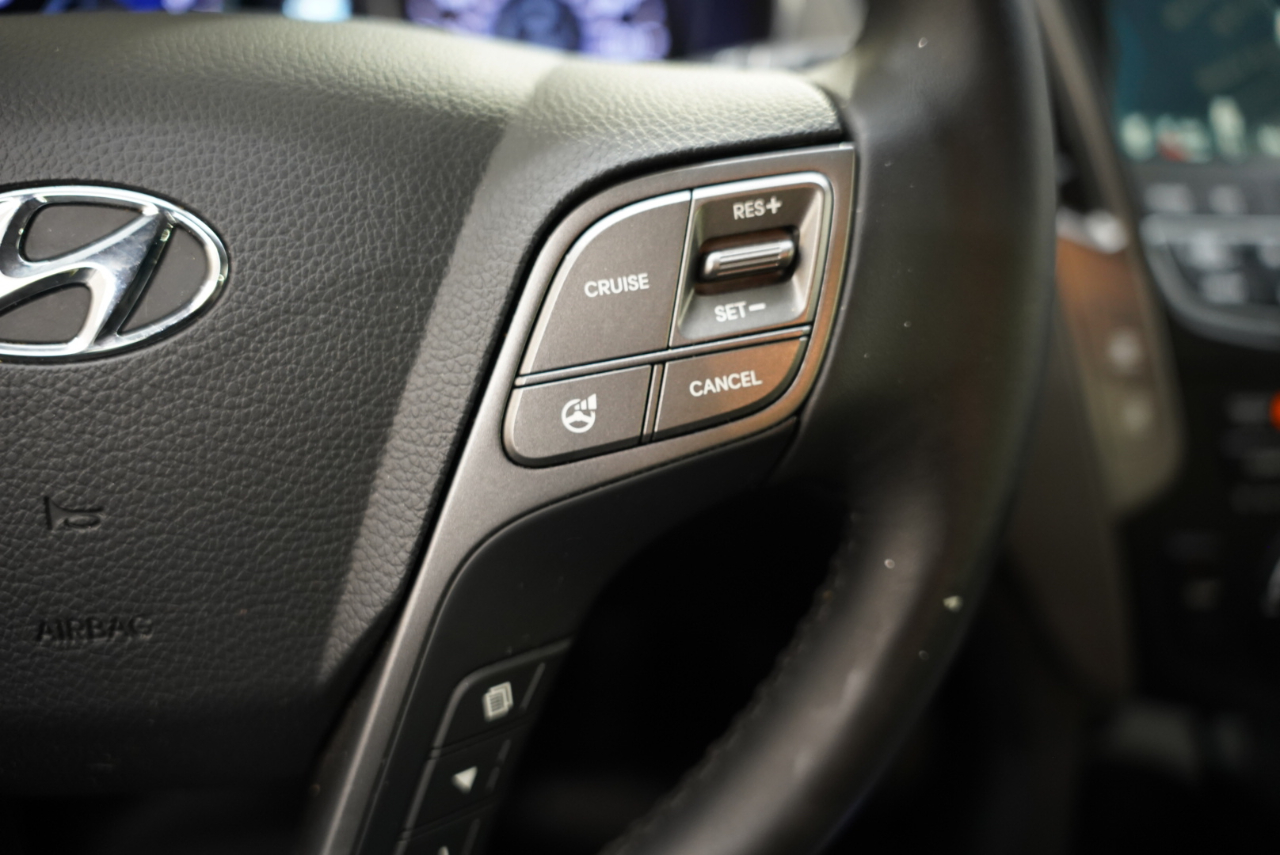 Hyundai Santa Fe Sport FWD 4dr 2.0T 2014