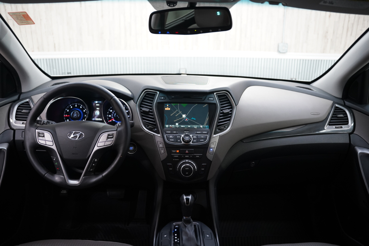 Hyundai Santa Fe Sport FWD 4dr 2.0T 2014