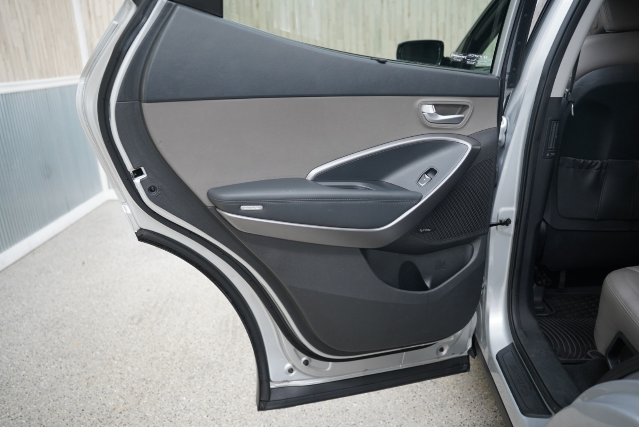 Hyundai Santa Fe Sport FWD 4dr 2.0T 2014