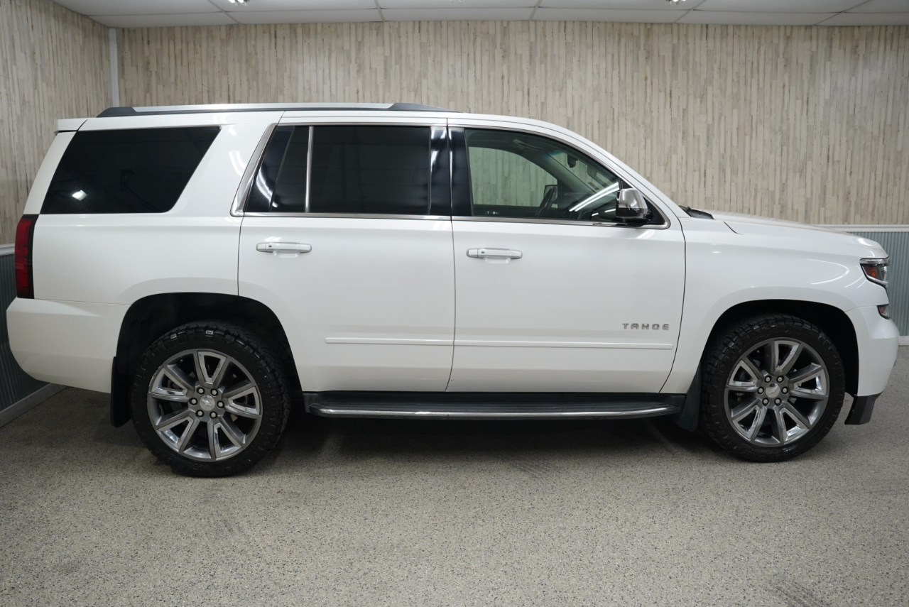 Chevrolet Tahoe 4WD 4dr Premier 2017