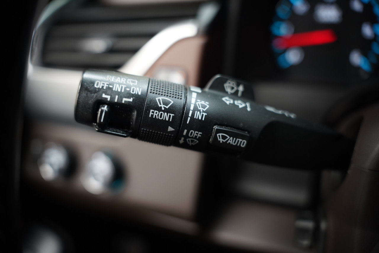 Chevrolet Tahoe 4WD 4dr Premier 2017