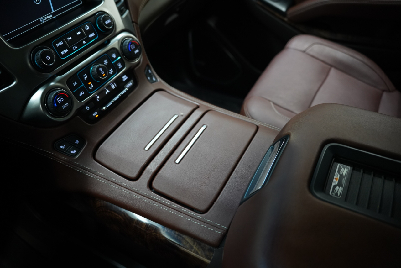 Chevrolet Tahoe 4WD 4dr Premier 2017