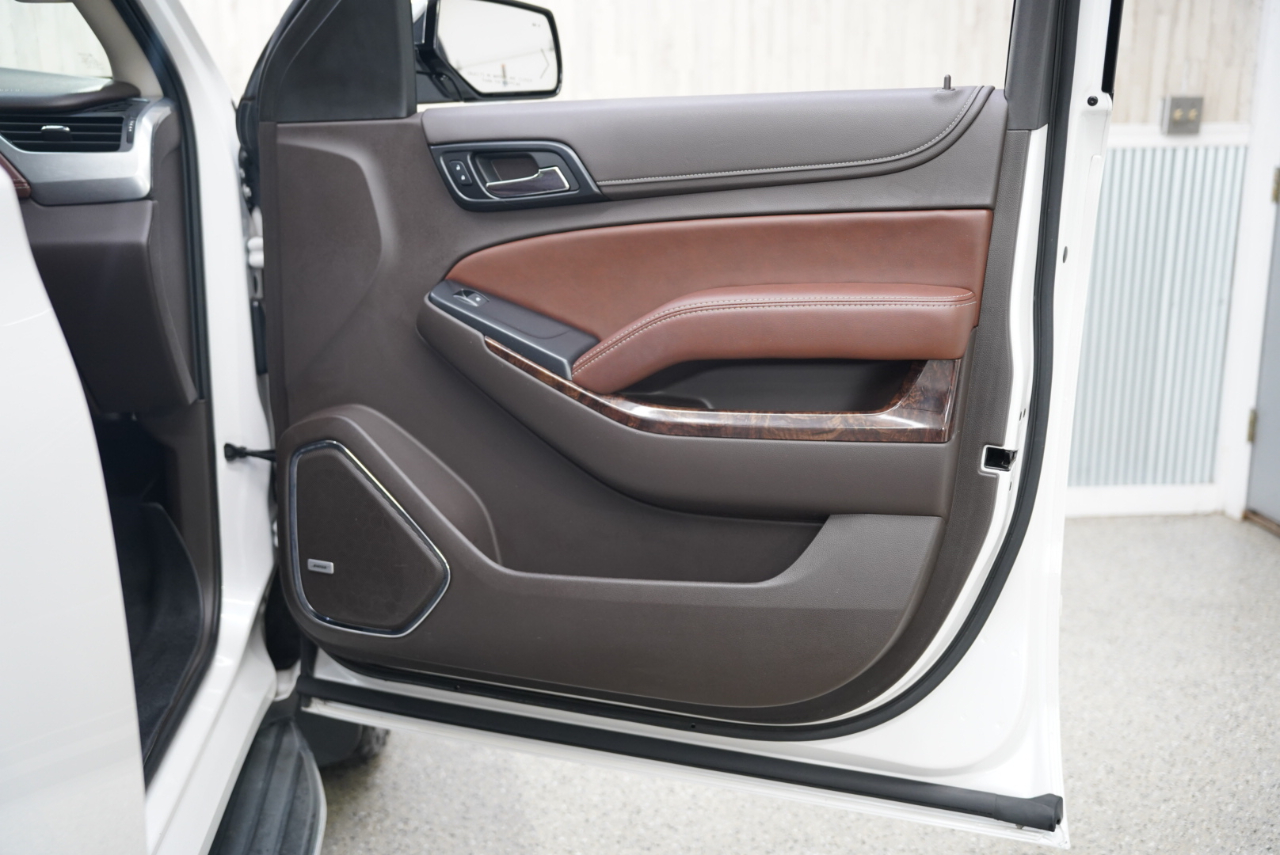 Chevrolet Tahoe 4WD 4dr Premier 2017