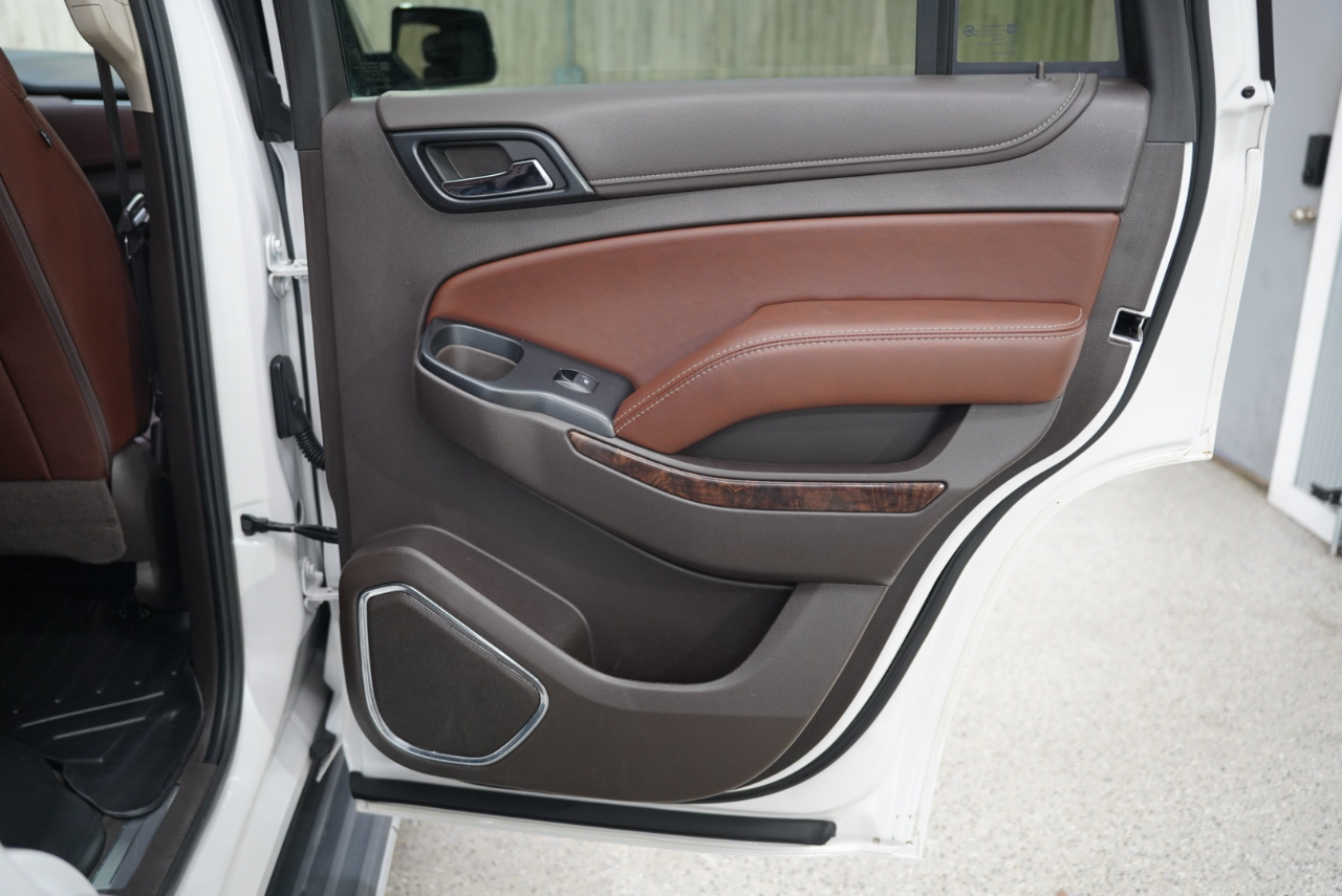 Chevrolet Tahoe 4WD 4dr Premier 2017