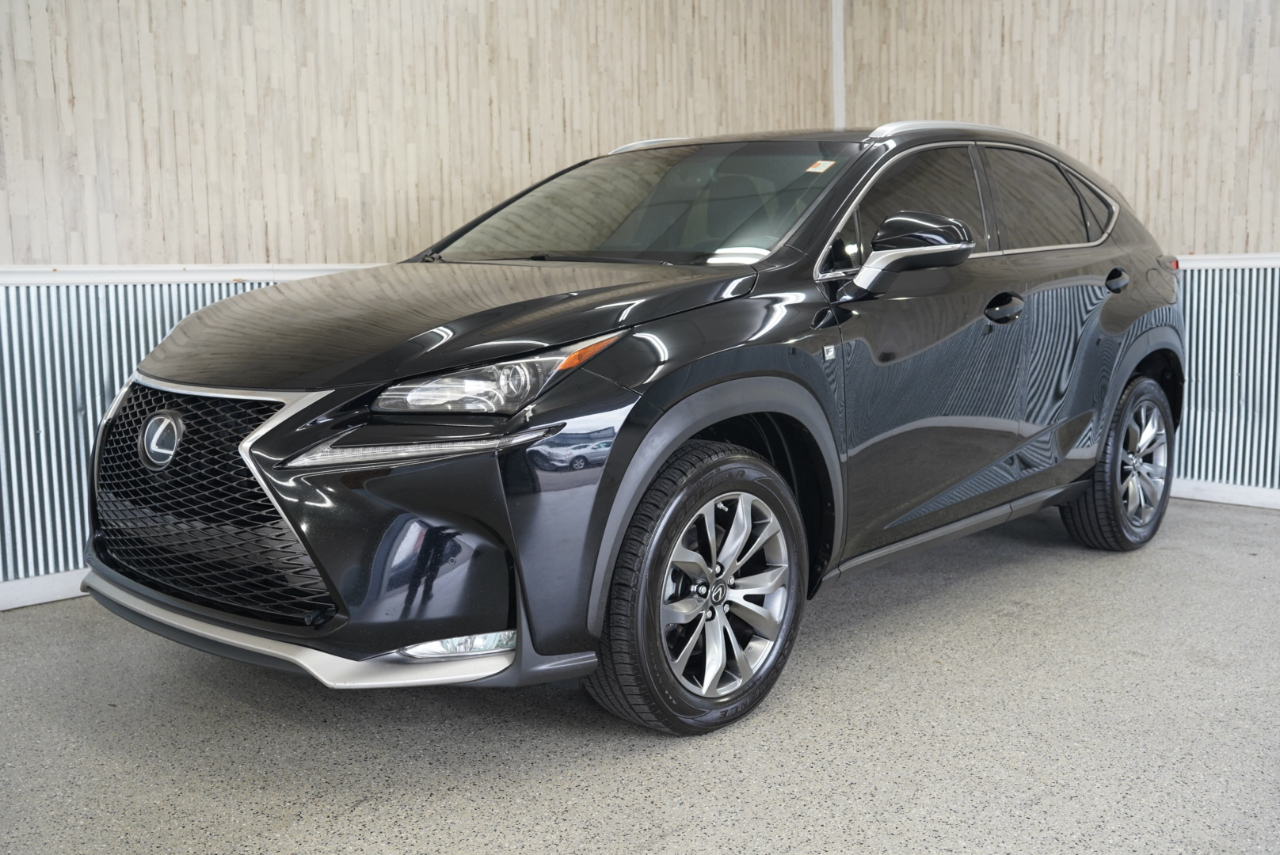 Lexus NX 200t  2016