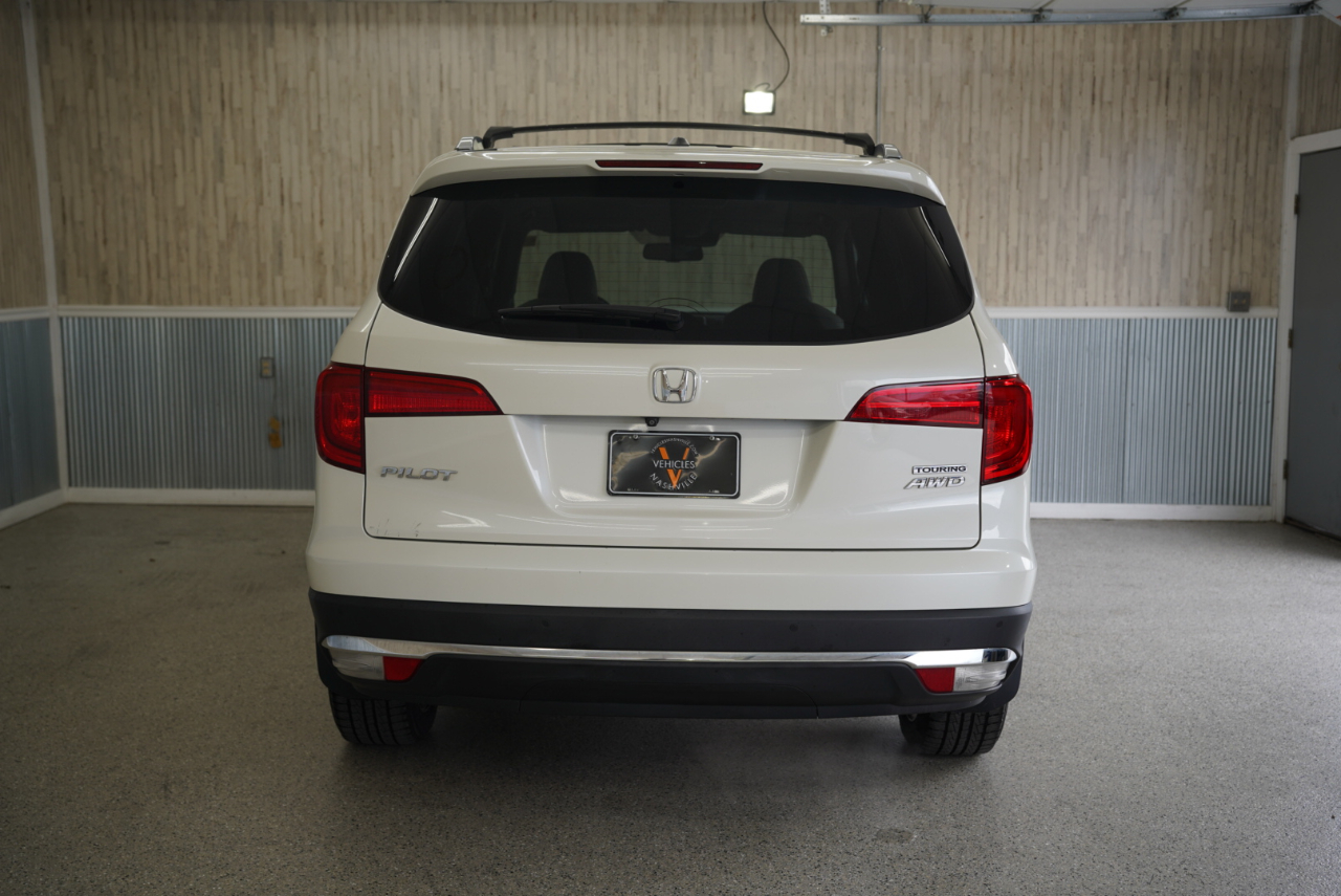 Honda Pilot AWD 4dr Touring w/RES & Navi 2016
