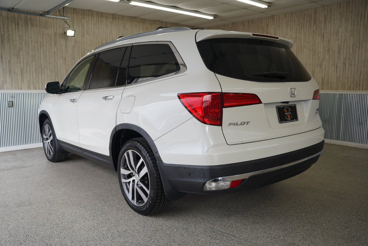 Honda Pilot AWD 4dr Touring w/RES & Navi 2016