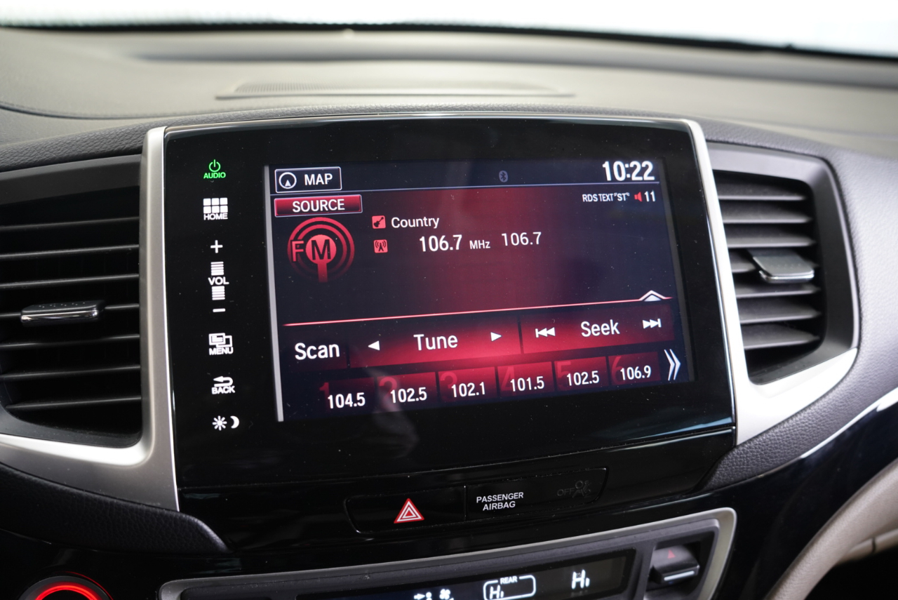 Honda Pilot AWD 4dr Touring w/RES & Navi 2016