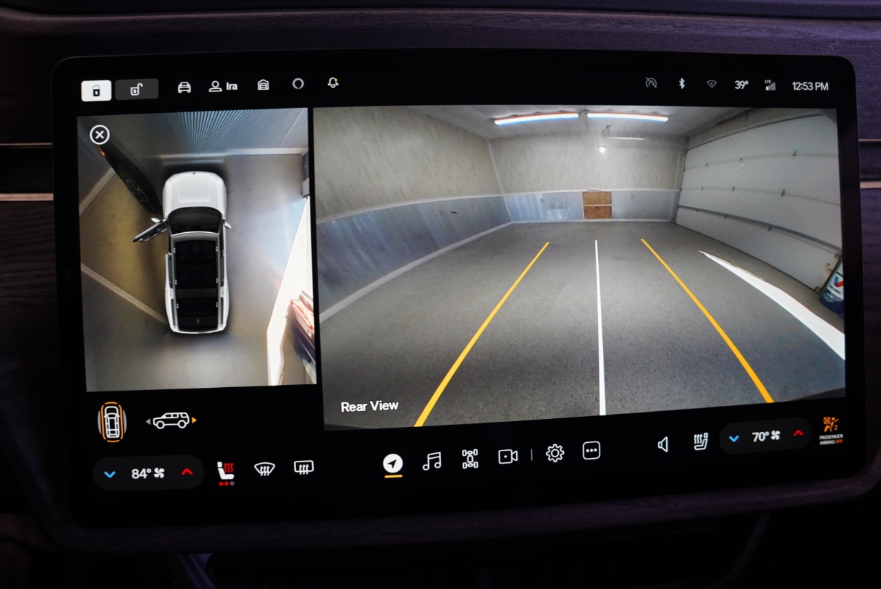 Rivian R1S Adventure Quad-Motor Large Pack 2023