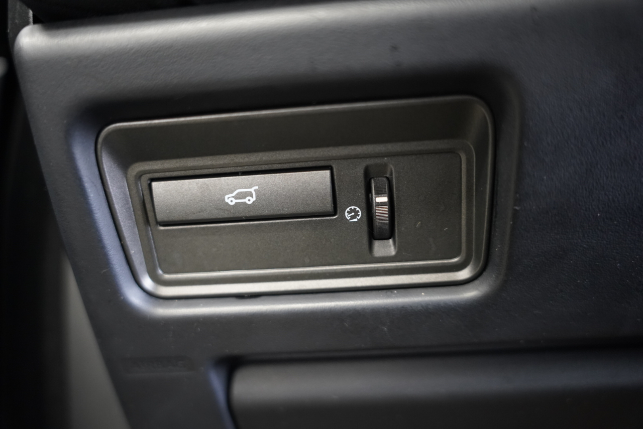 Land Rover Range Rover Evoque 5dr HB Pure Premium 2015