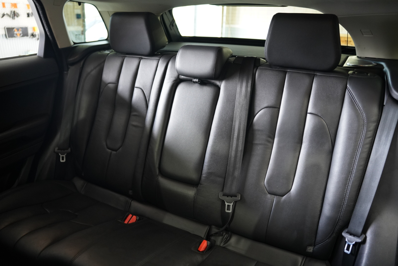 Land Rover Range Rover Evoque 5dr HB Pure Premium 2015