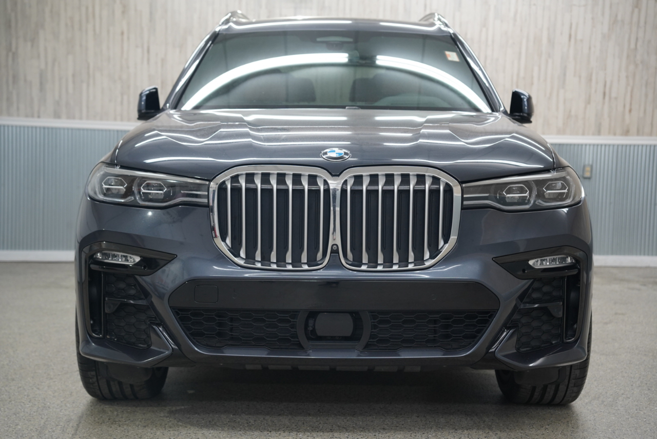 BMW X7 xDrive40i Sports Activity Vehicle 2019