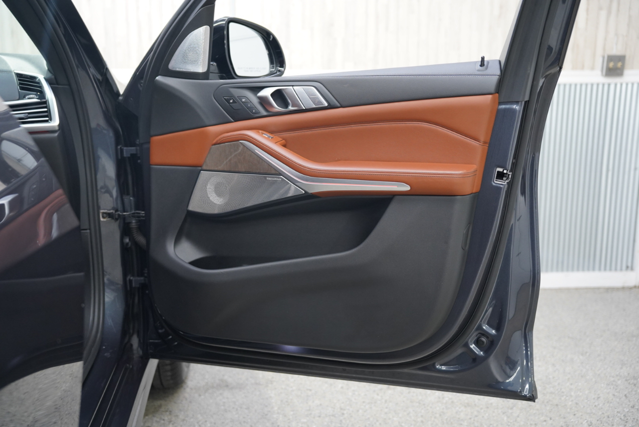 BMW X7 xDrive40i Sports Activity Vehicle 2019