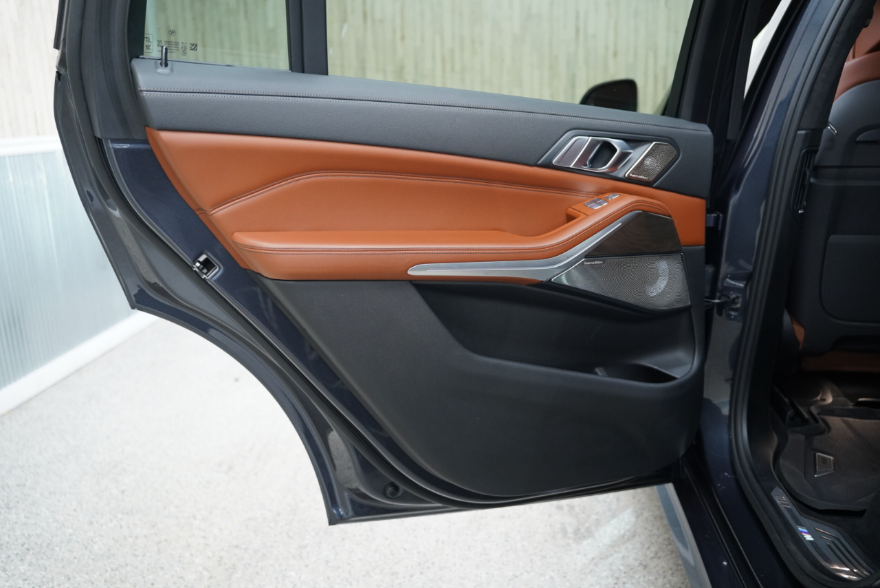 BMW X7 xDrive40i Sports Activity Vehicle 2019