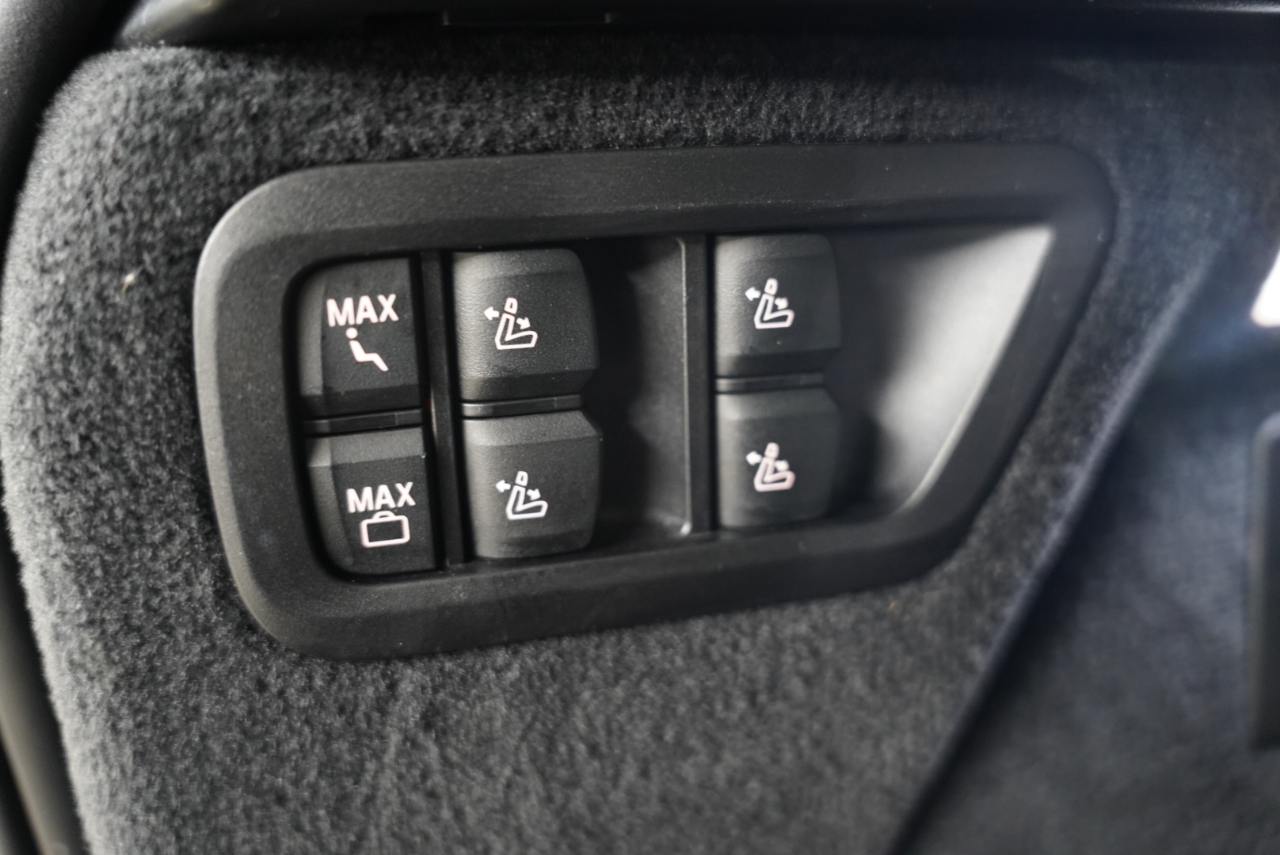 BMW X7 xDrive40i Sports Activity Vehicle 2019