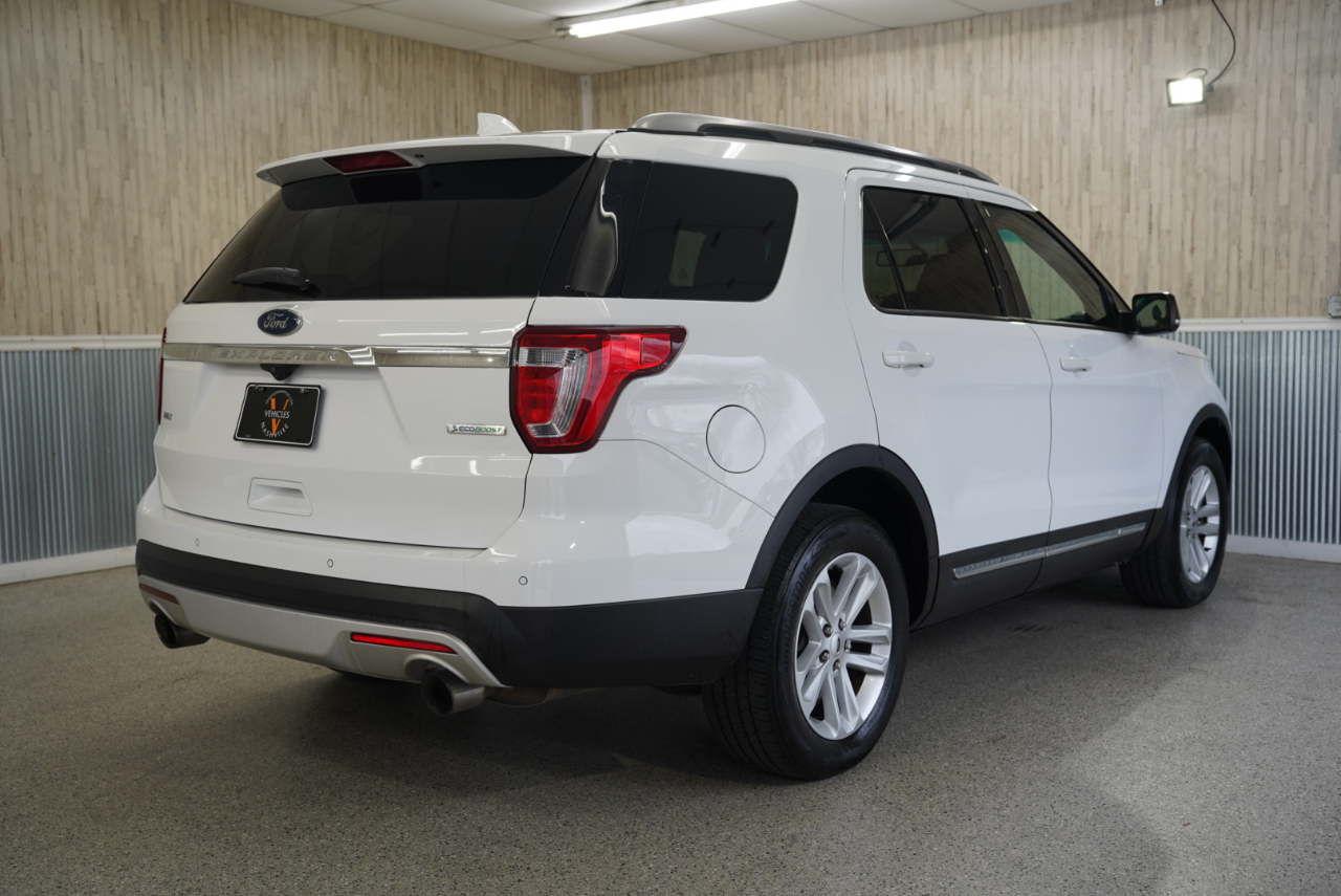 Ford Explorer XLT FWD 2017